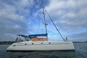2002 Fountaine Pajot Belize 43 thumbnail 5