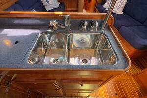 FINESSE 38ft Sabre Yacht For Sale