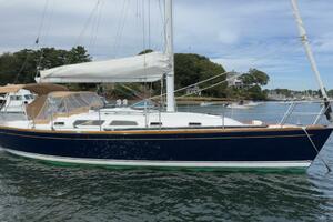 FINESSE 38ft Sabre Yacht For Sale