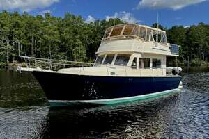 BLUE NOTE 2007 Mainship 430 Trawler Yacht For Sale in Chesapeake VA