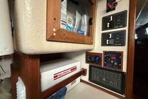 Meno Mosso 44ft Catalina Morgan Yacht For Sale