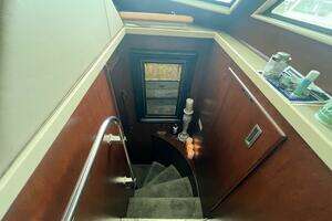 1988 Hatteras Motor Yacht thumbnail 61