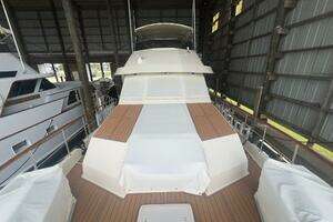 1988 Hatteras Motor Yacht thumbnail 11