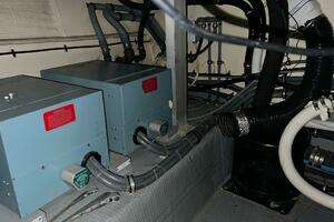 1988 Hatteras Motor Yacht thumbnail 141
