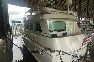 1988 Hatteras Motor Yacht thumbnail 8