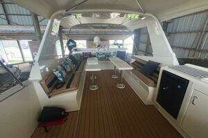1988 Hatteras Motor Yacht thumbnail 100