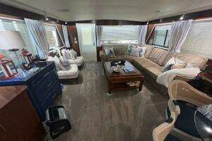 1988 Hatteras Motor Yacht thumbnail 31