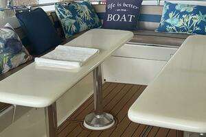 1988 Hatteras Motor Yacht thumbnail 111