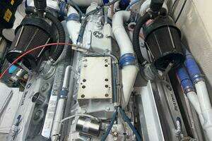 1988 Hatteras Motor Yacht thumbnail 127