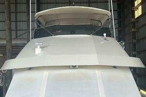 1988 Hatteras Motor Yacht thumbnail 16