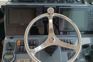 31ft Pursuit Yacht For Sale