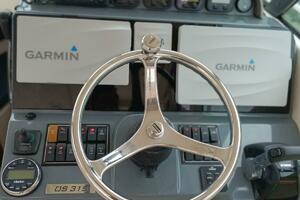 31ft Pursuit Yacht For Sale