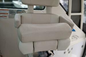 31ft Pursuit Yacht For Sale