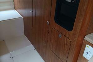 31ft Pursuit Yacht For Sale