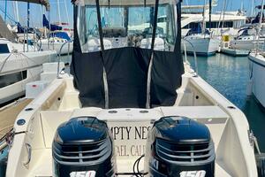 Empty Nest 26ft Seaswirl Striper Yacht For Sale