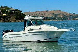 Empty Nest 26ft Seaswirl Striper Yacht For Sale