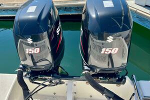 Empty Nest 26ft Seaswirl Striper Yacht For Sale