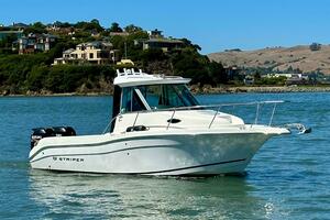 Empty Nest 26ft Seaswirl Striper Yacht For Sale
