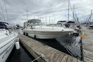 31ft Sea Ray Yacht For Sale