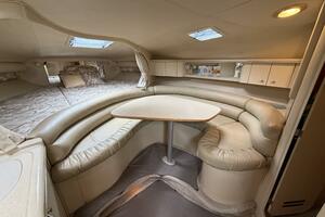 31ft Sea Ray Yacht For Sale