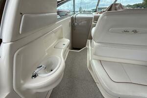 31ft Sea Ray Yacht For Sale