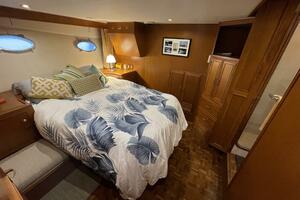 Moore Fun 48ft Ocean Alexander Yacht For Sale