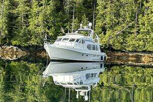 Moore Fun 1998 Ocean Alexander 486 Classico Pilothouse Yacht For Sale in Seattle WA
