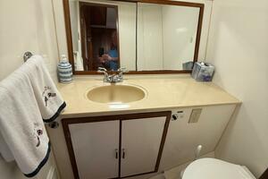 Sweet Caroline 52ft Jefferson Yacht For Sale