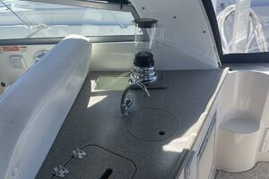 32ft Rinker Yacht For Sale