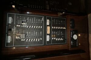 35ft Regal Yacht For Sale