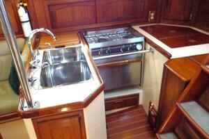 ADVENTURE 37ft Pacific Seacraft Yacht For Sale