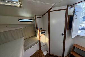 Escapade 29ft Blackfin Yacht For Sale