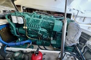 Escapade 29ft Blackfin Yacht For Sale