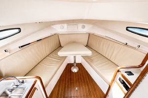 Escapade 29ft Blackfin Yacht For Sale