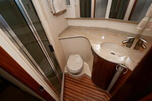 2012 Viking 42 Convertible  VIP Head