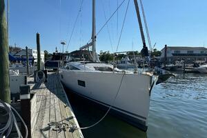 54ft Jeanneau Yacht For Sale