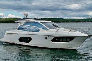2016 Absolute 45 Sport Yacht thumbnail 6