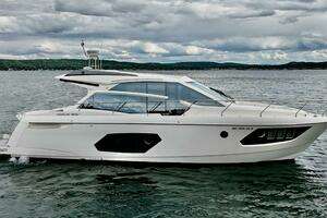 2016 Absolute 45 Sport Yacht thumbnail 7