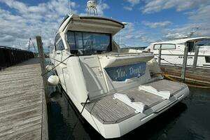 2016 Absolute 45 Sport Yacht thumbnail 18