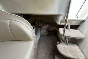 2000 Rinker Fiesta Vee 340 thumbnail 33