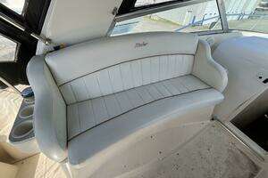2000 Rinker Fiesta Vee 340 thumbnail 19