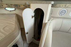 2000 Rinker Fiesta Vee 340 thumbnail 36