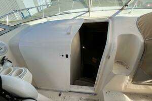 2000 Rinker Fiesta Vee 340 thumbnail 27