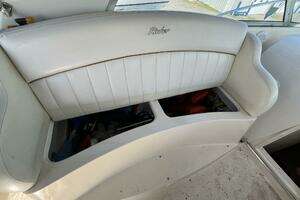 2000 Rinker Fiesta Vee 340 thumbnail 20
