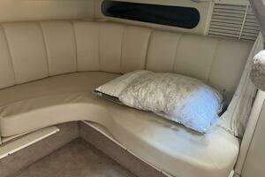 2000 Rinker Fiesta Vee 340 thumbnail 34