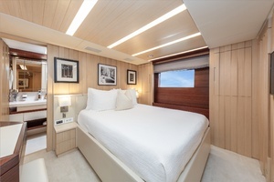 2015 Benetti Traditional Supreme thumbnail 17
