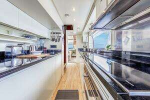 2015 Benetti Traditional Supreme thumbnail 13