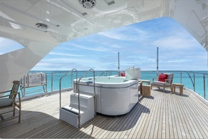 2015 Benetti Traditional Supreme thumbnail 2