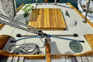 30ft Van De Stadt Yacht For Sale