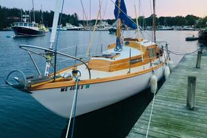 30ft Van De Stadt Yacht For Sale